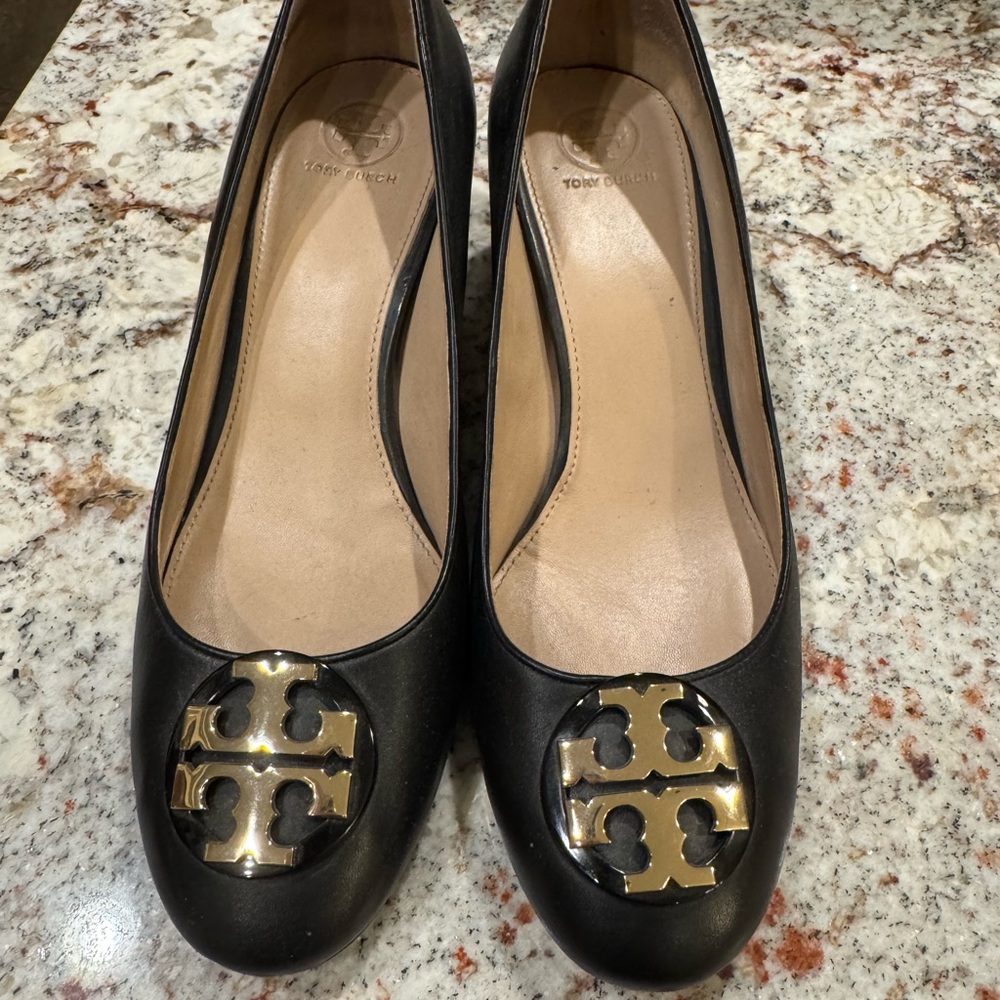 Tory Burch Black low heels with Gold Logo